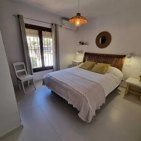 بيت للعطل Casa Andaluza نيرخا