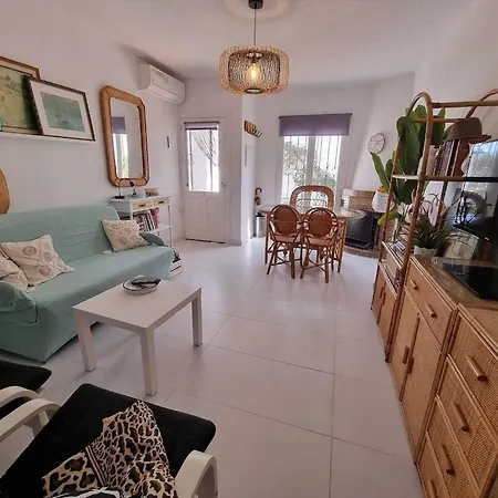 Casa Andaluza نيرخا